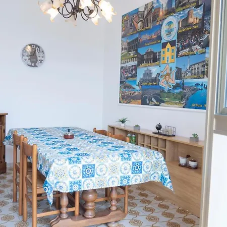 Apartment Mary's Center House Catania